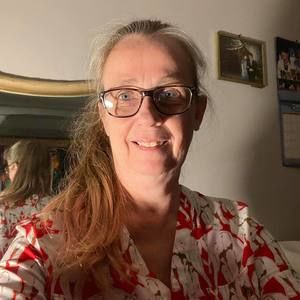 Meet your Posher, Pam